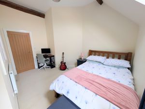 Photo 16- click for photo gallery